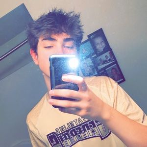 Meet your Posher, Mark